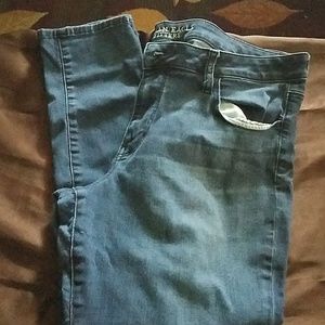American Eagle jeggings